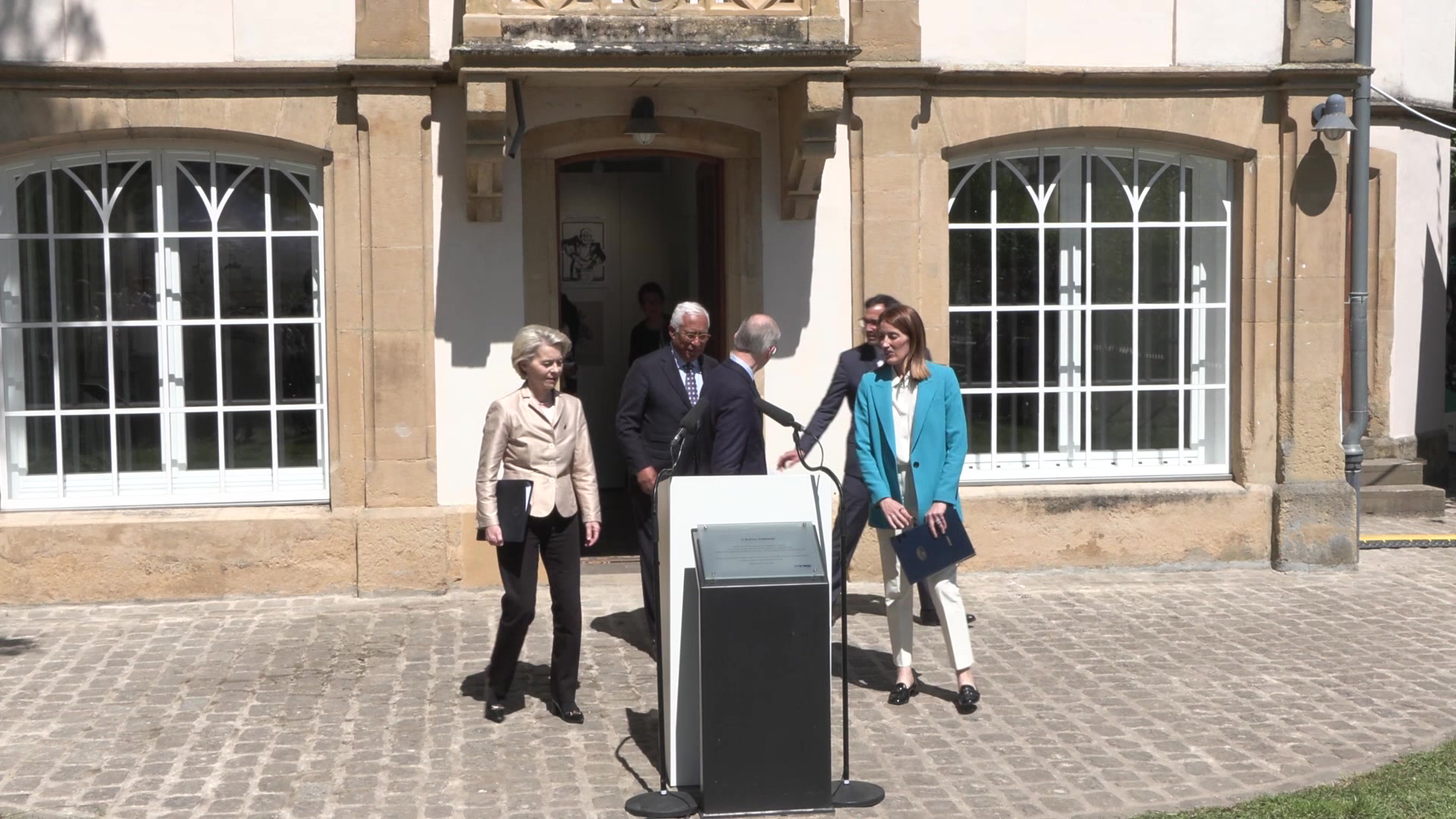 Press statement with Luc FRIEDEN, Luxembourgish Prime Minister, Roberta METSOLA, EP President, António COSTA, President of the European Council and Ursula von der LEYEN, President of the European Commission
